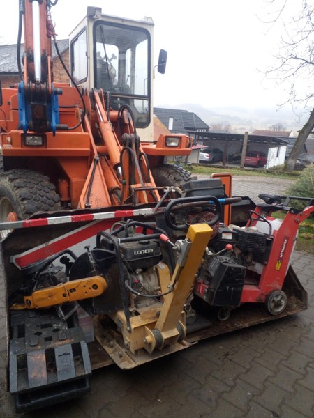 Takeuchi 0003